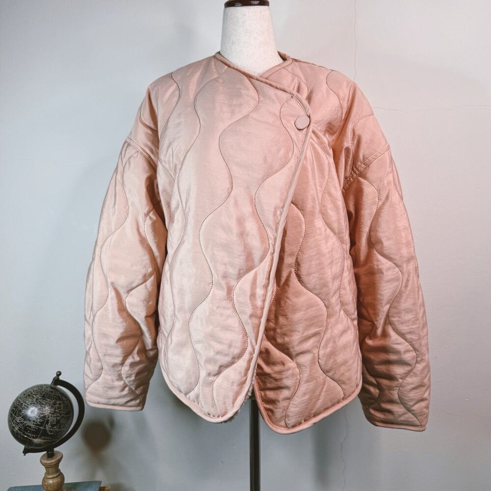 ALC Reversible Quilted Sherpa Jacket Size L Cozy Oversized Minimalist Pink NWT